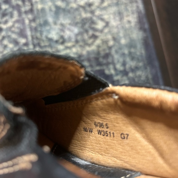 BORN Casual Black Leather Slip On Shoes Sz 6 - Picture 10 of 10